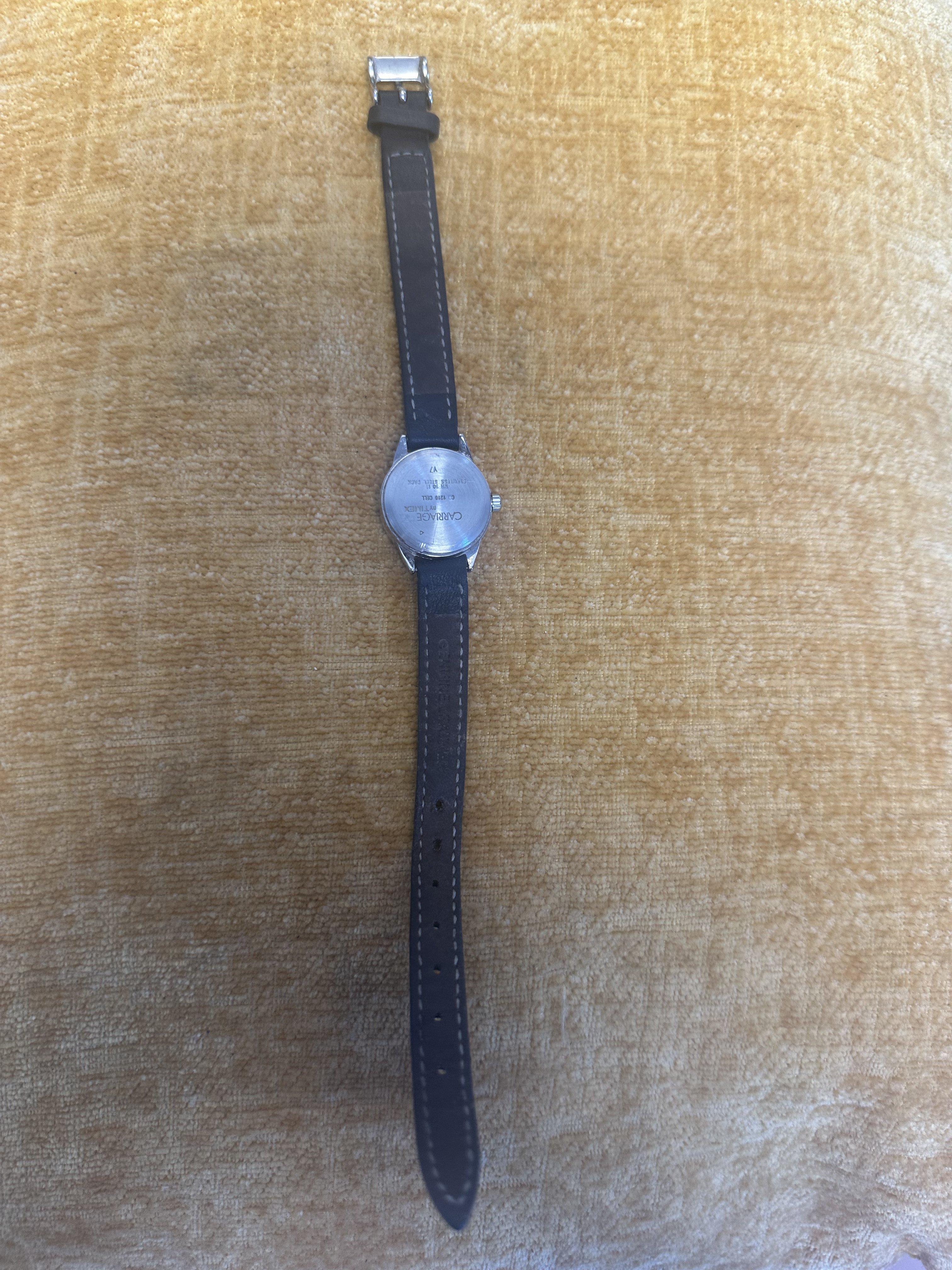 Caravelle Casual Round - angle 2