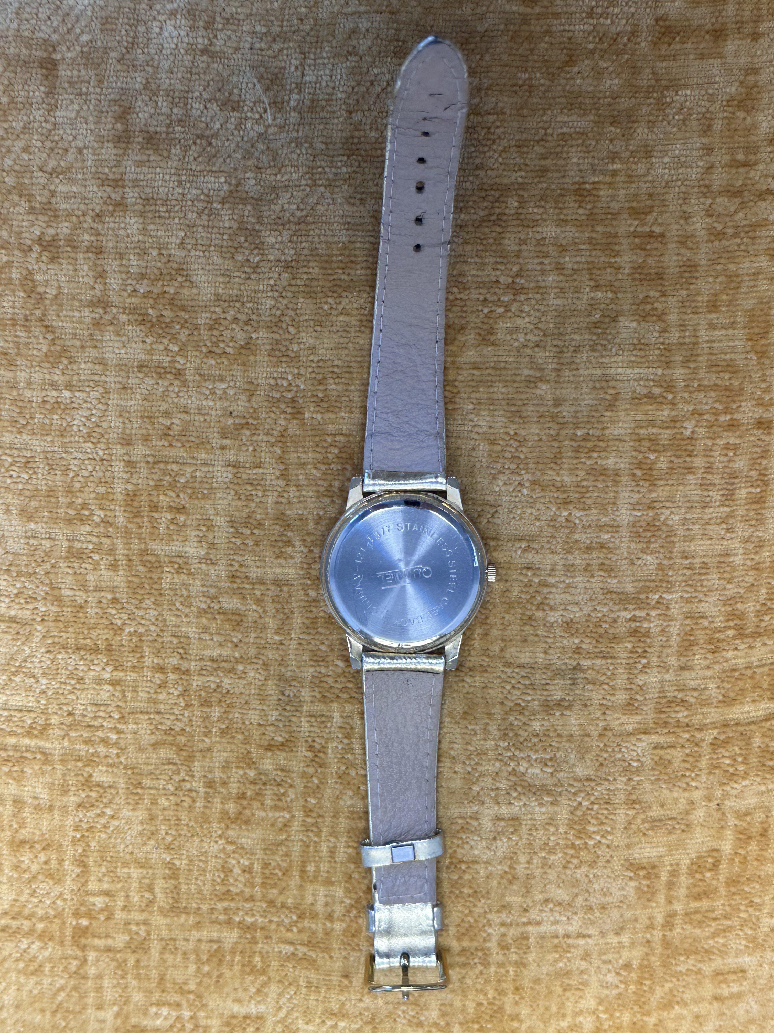Unbranded Novelty Christmas Watch - angle 2