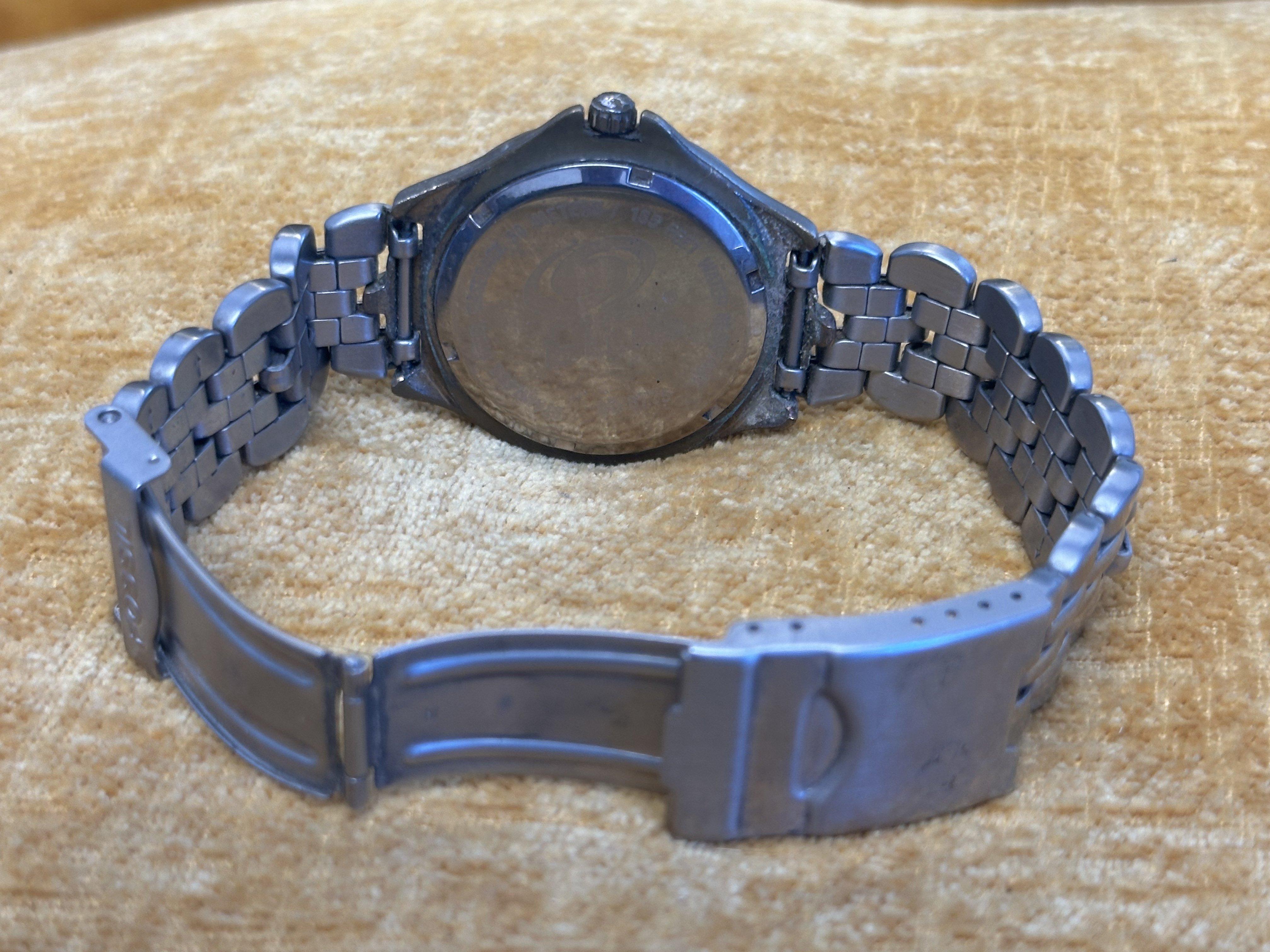 Eterna-Matic Kontiki 20 - angle 2
